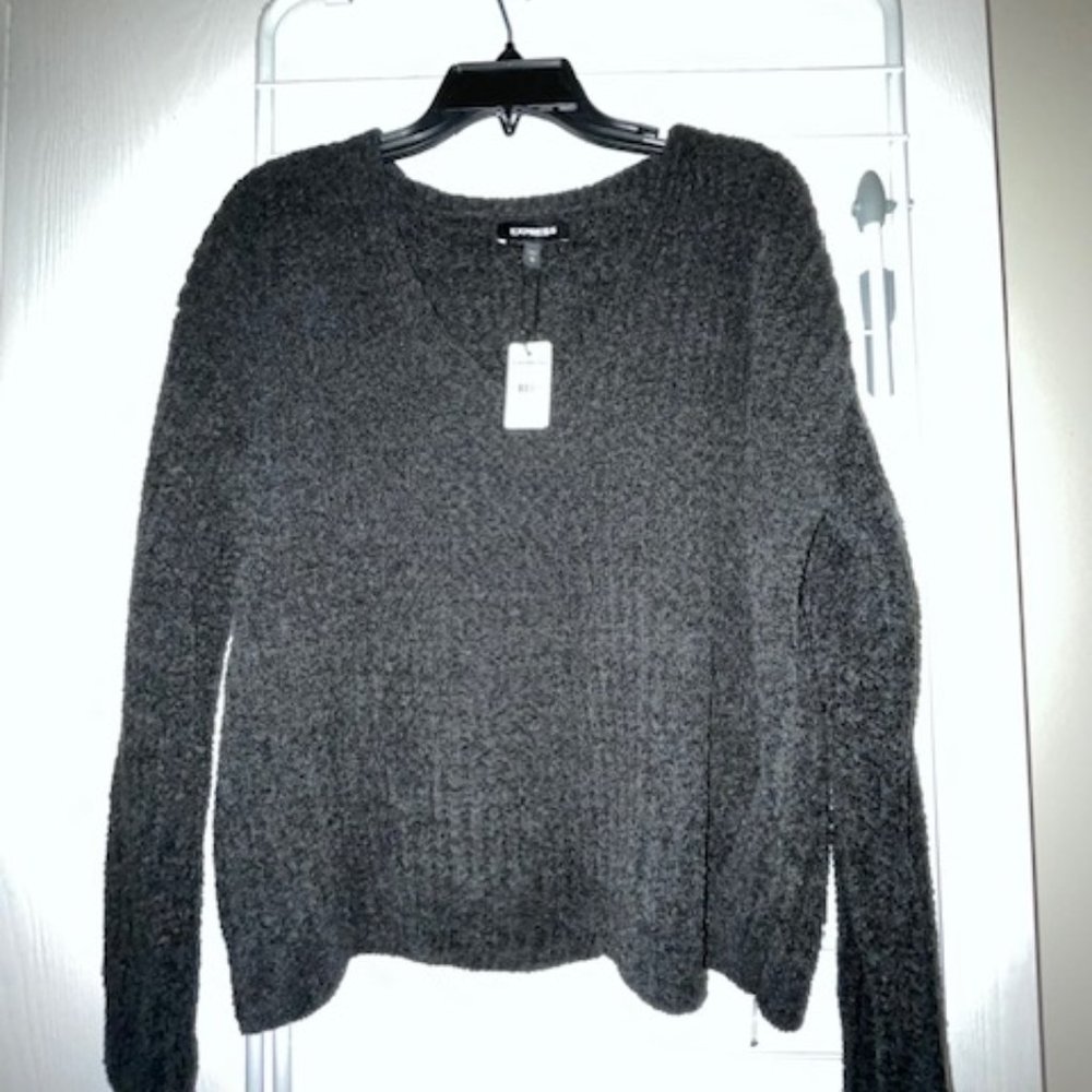 NEW WITH TAGS--Express Black Small V-neck Velvet Sweater